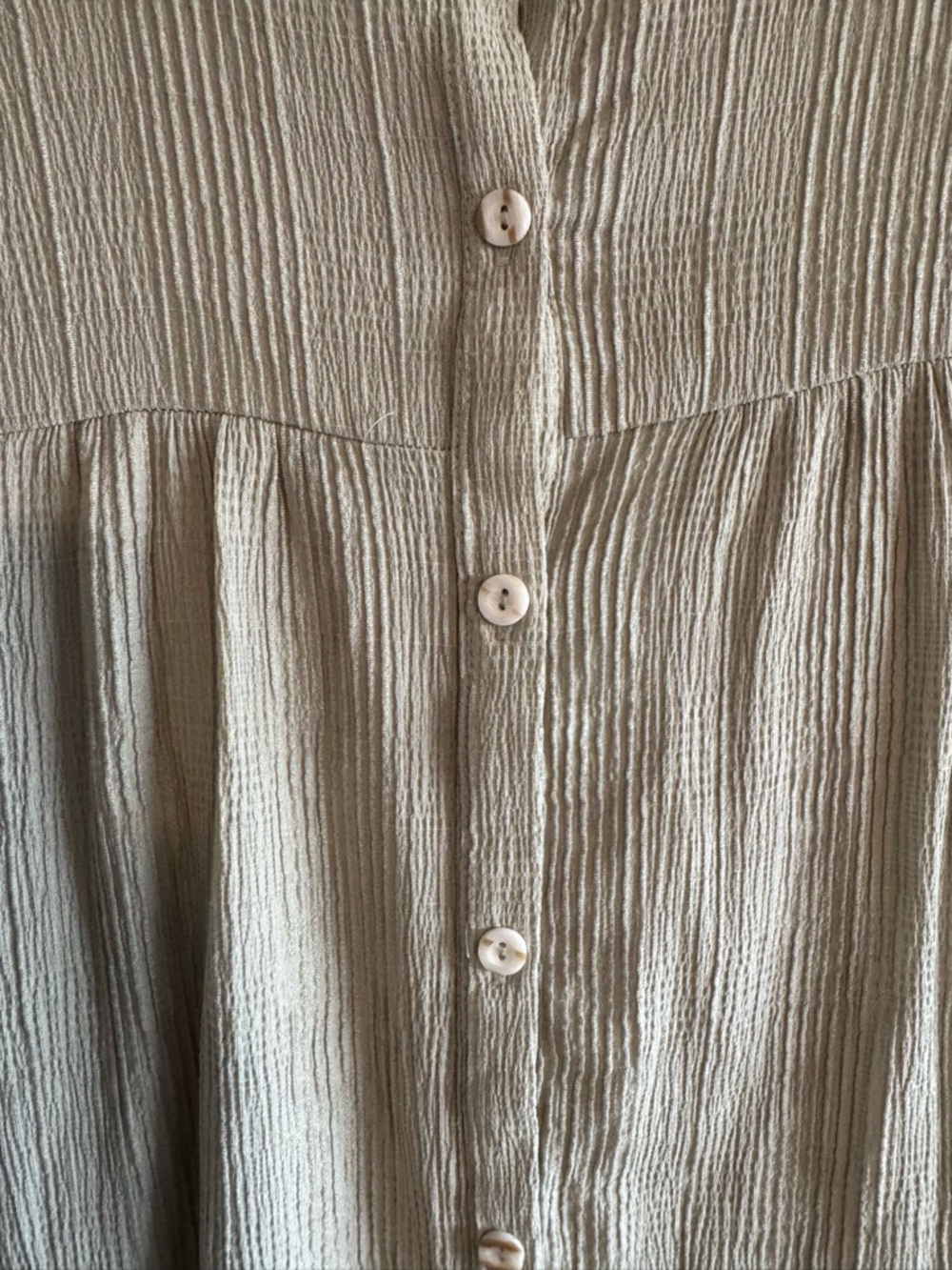 Elegant Lace Trim Blouse - Green - Picture 5 of 10